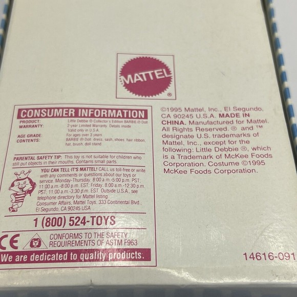 Little Debbie Barbie Collector's Edition Doll Series 2 Mattel 1995 - Picture 10 of 10